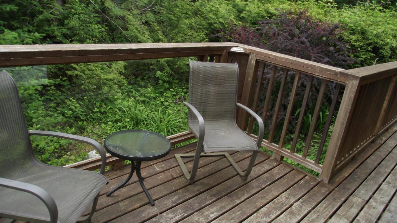 Secret Cove Cottage Suites Halfmoon Bay Zewnętrze zdjęcie